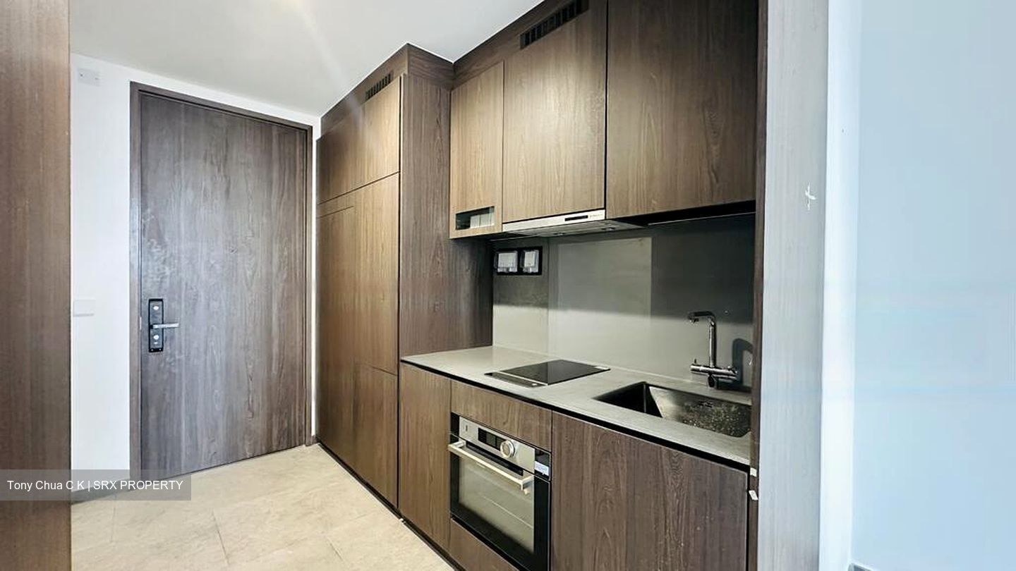 Midtown Modern (D7), Apartment #451352211